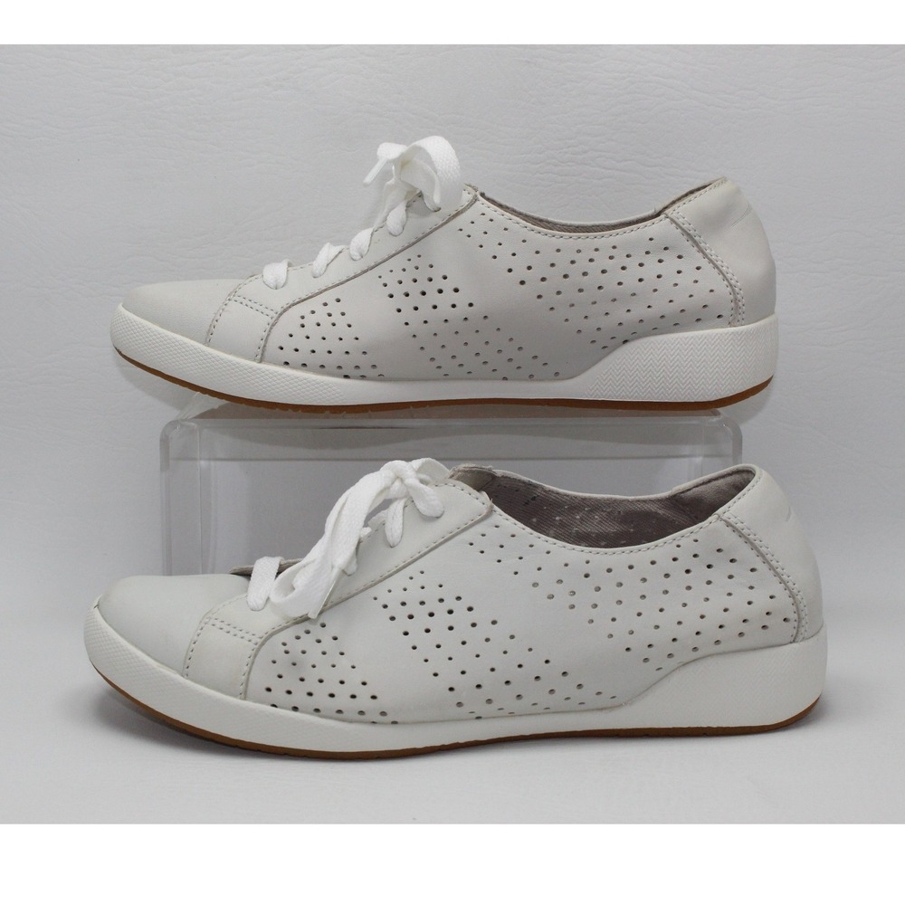 Dansko White Leather Perforated Lace Up Sneakers‎ Shoes 4711610361 Womens 38